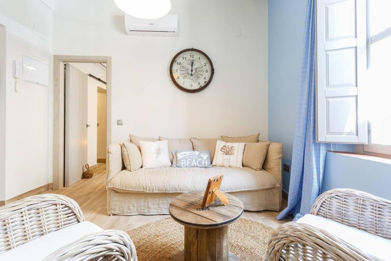 Patio-Caleta Beach Home By Cadiz4Rentals Dış mekan fotoğraf